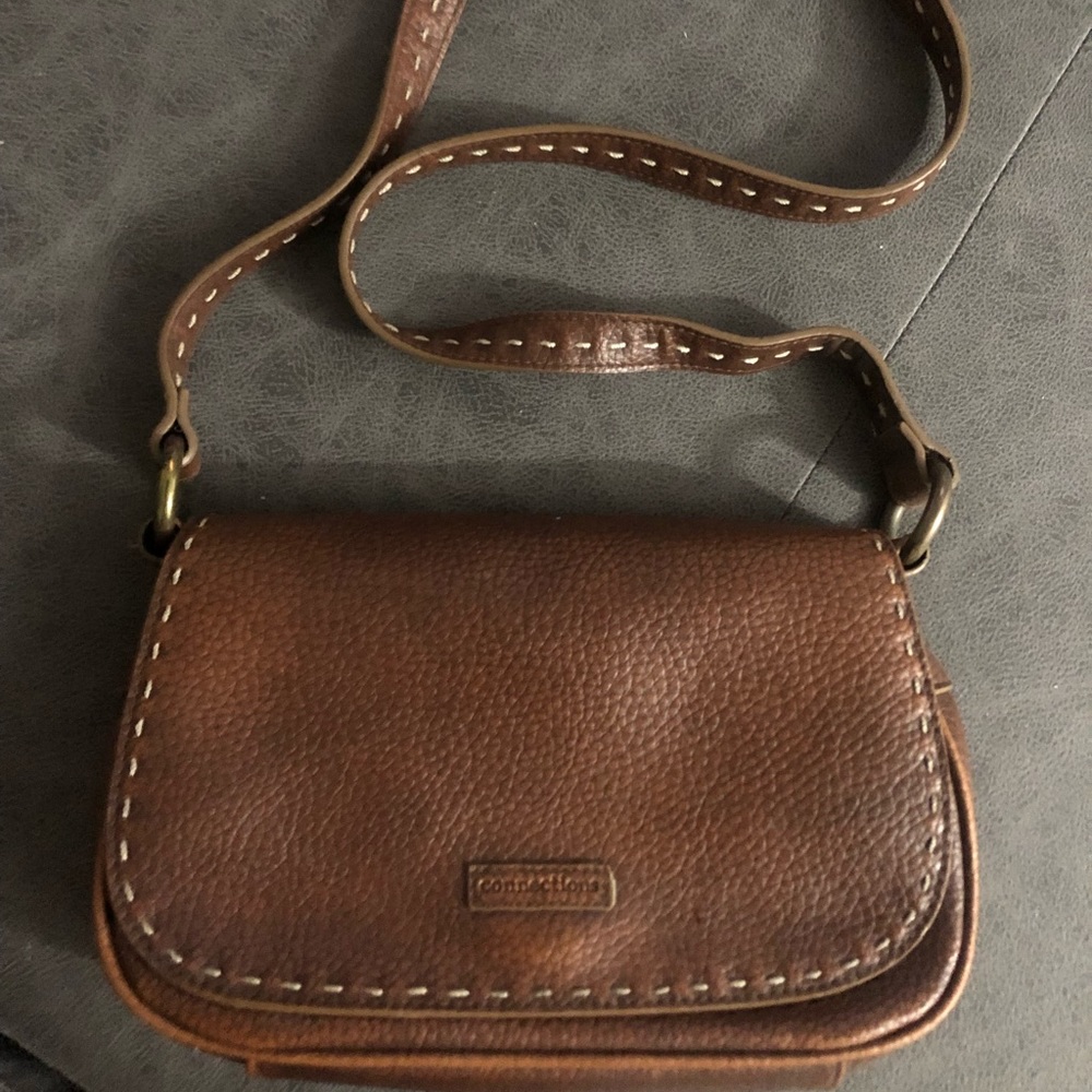 CONNECTIONS Shoulder Bag